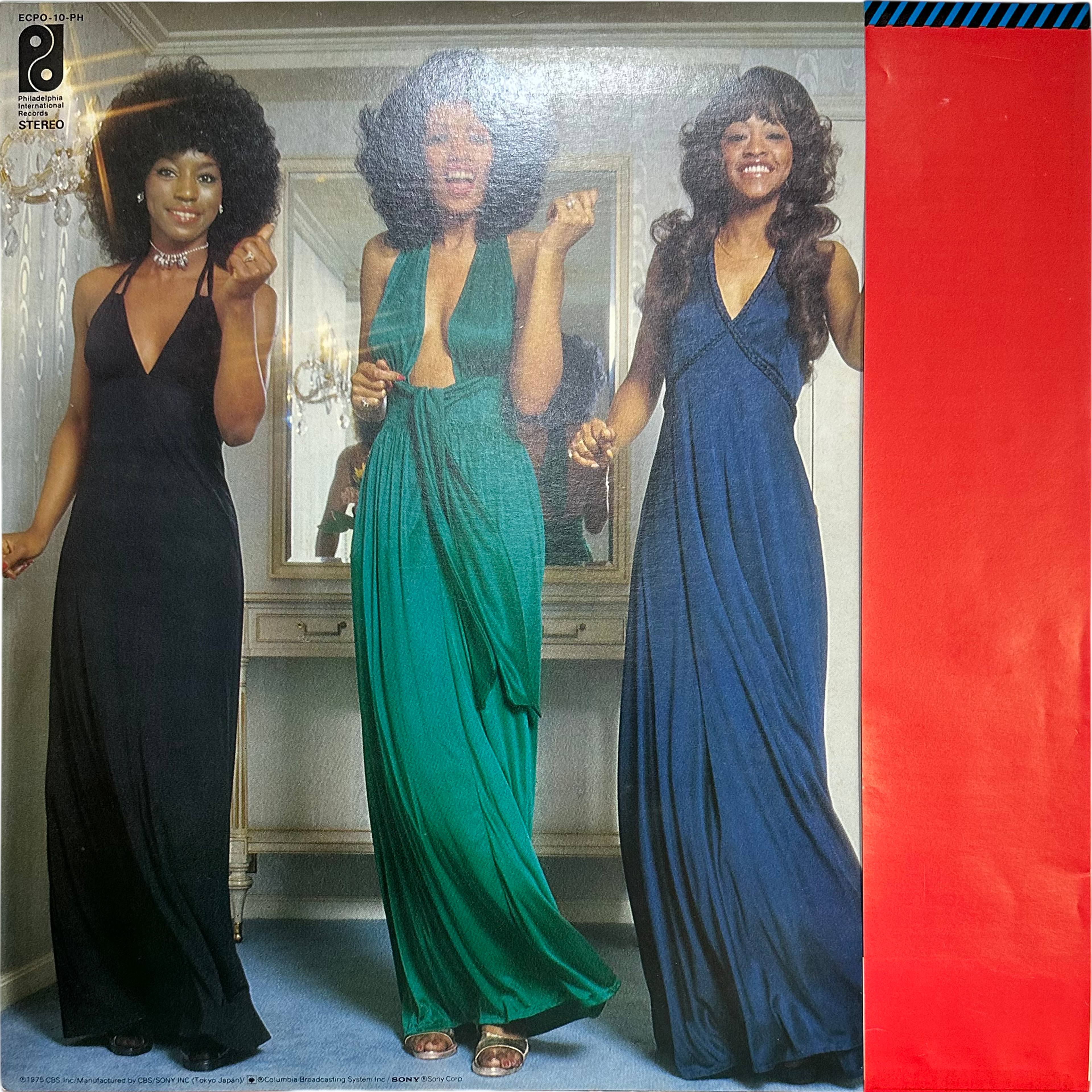 The Three Degrees — International 2